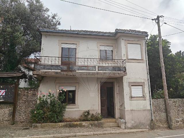 Moradia T2 para arrendar em São Miguel do Outeiro e Sabugosa, Tondela RE/MAX Portugal