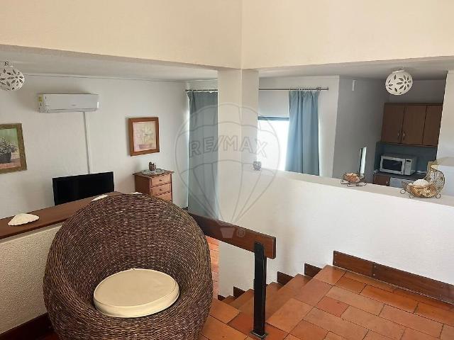 Moradia T2 para arrendar em Quarteira, Loulé RE/MAX Portugal