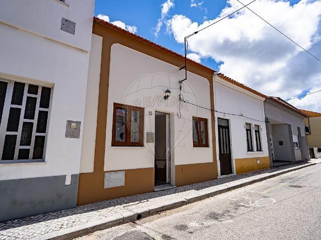 Moradia T2 para arrendar em Quiaios, Figueira da Foz RE/MAX Portugal