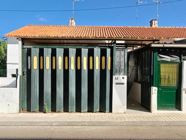 Moradia T2 para Recuperar — Boa Fé, Elvas