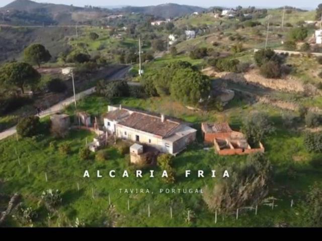 Moradia T2 para recuperar Quintinha com Vista Mar e Projeto Aprovado T3 Tavira, Alcaria Fria