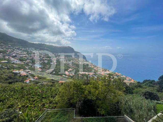 Moradia T2 para venda na Calheta 93m² Arco Da Calheta