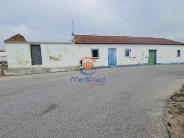 Moradia T2 com 500 m2 de terreno | Póvoa de Penafirme, Torres Vedras