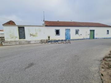 Moradia T2 com 500 m2 de terreno | Póvoa de Penafirme, Torres Vedras