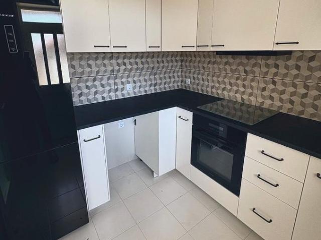 Moradia T2 renovada 2 quartos Coimbrões, Vila Nova de Gaia