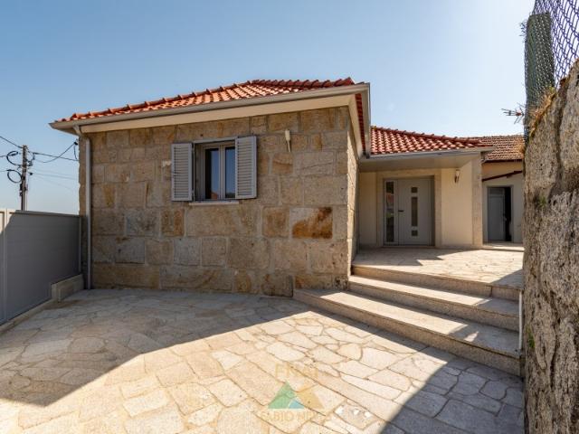 Moradia T2 Senharei Arcos de Valdevez
