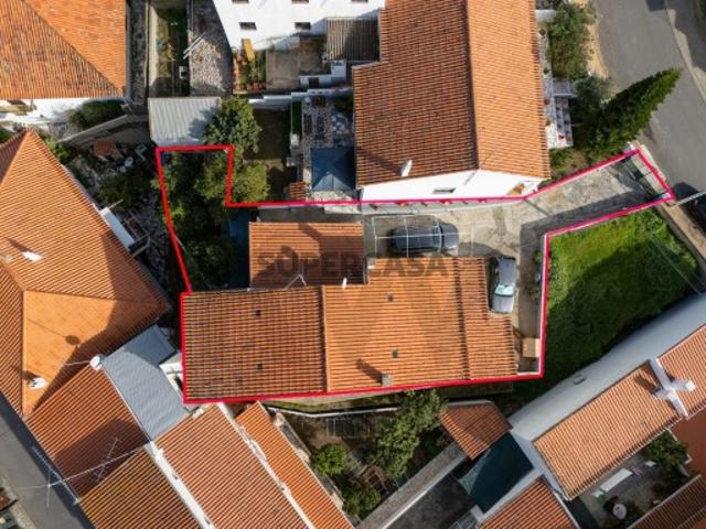 Moradia T2 Térrea Típica Alentejana em Mértola com Arrecadação e Garagem