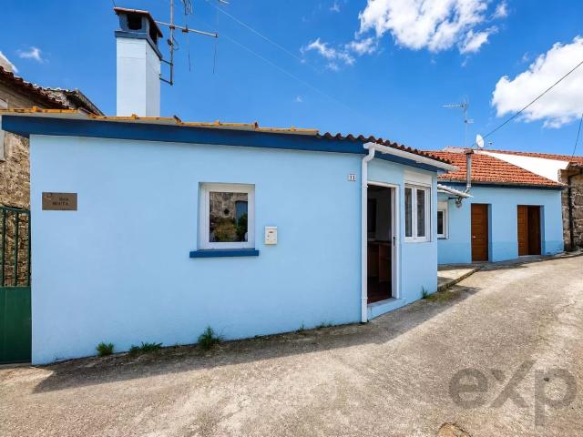 Moradia T2 Térrea em Canas de Santa Maria