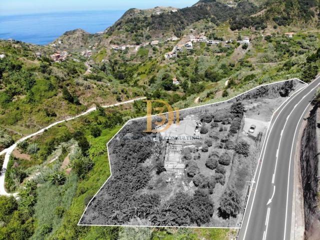Moradia T2 Terreno Amplo Porto da cruz