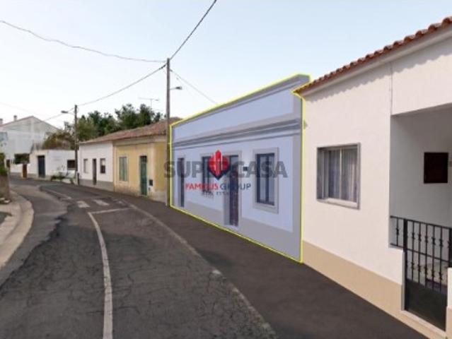 Moradia T2 Totalmente Remodelada com Quintal Sítio do Peso, Monchique