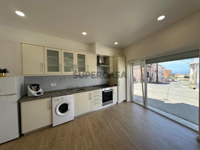 Moradia T2 totalmente remodelada com VISTA MAR a 4 minutos da praia Lourinhã EXCLUSIVO WL