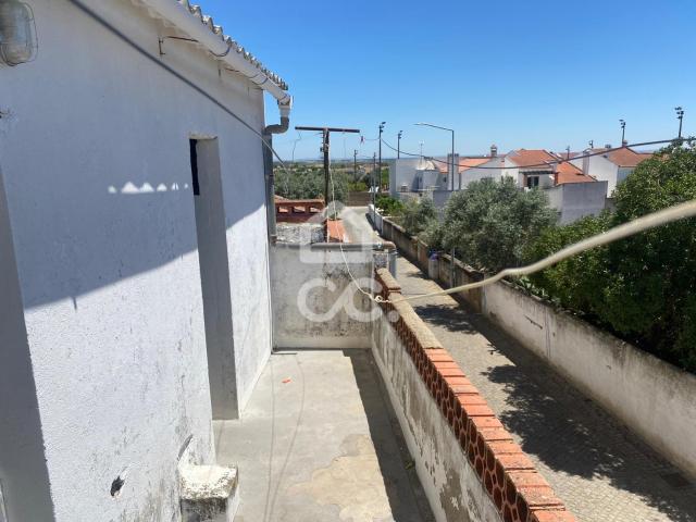 Moradia T2 usada no centro de Vidigueira