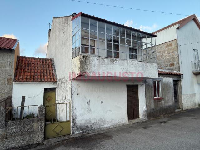 Moradia T2