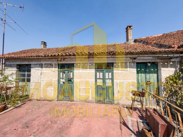 Moradia T2