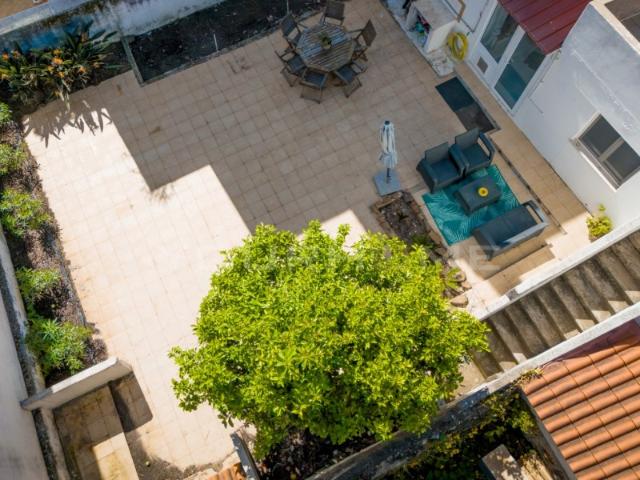 Moradia T3 com jardim e terraço