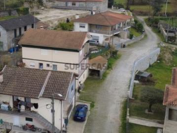 Moradia T2 + 2 em Estorãos, Fafe Excelente Oportunidade de Investimento