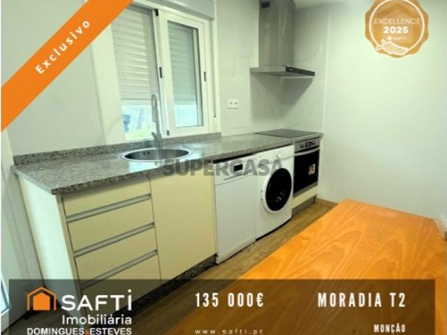 Moradia T2