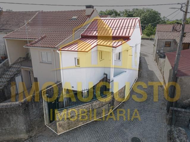 Moradia T2