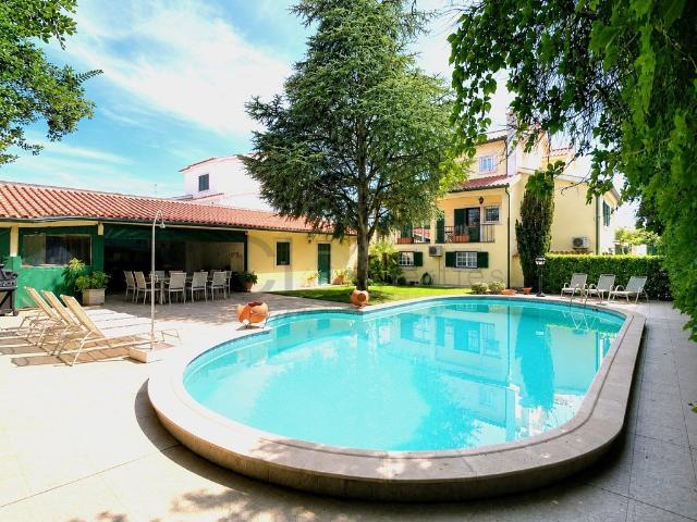 Moradia T3+3 com Jardim Piscina Alpendre e Cave em Azeitão 168m² Azeitão São Lourenço e São Simão