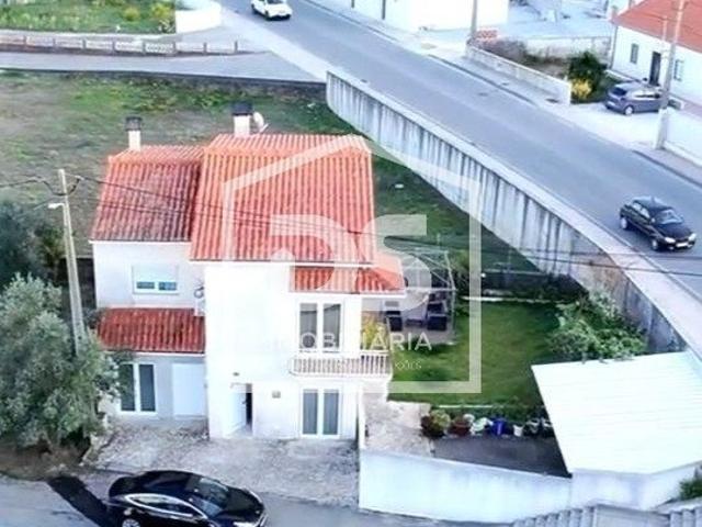 Moradia T3+1 Venda em Porto de Mós São João Baptista e São. 152m² Porto De Mós São João Baptista