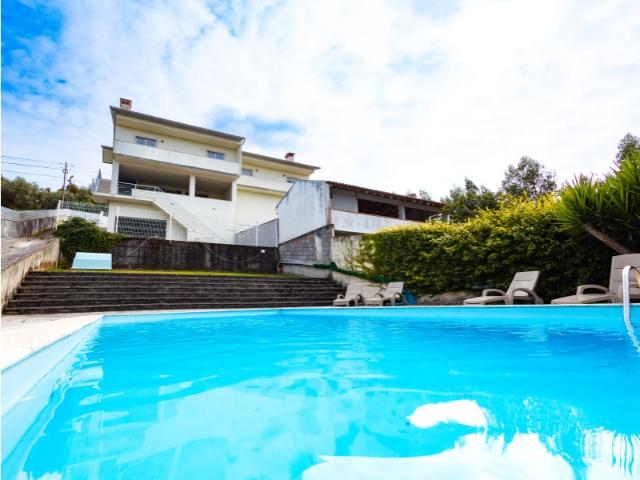 Moradia T3+1 com Piscina e elevador a 15 minutos de Coimbra