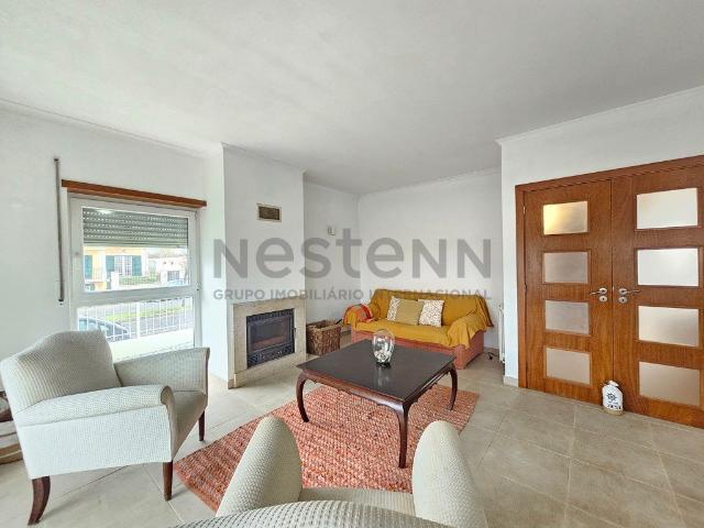 Moradia T3+1 com vista mar Praia Areia Branca 151m² da Lourinhã e Atalaia