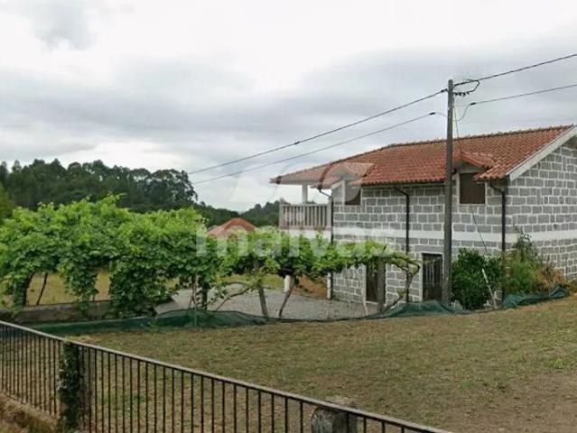 Moradia T3+1 em Arcos de Valdevez