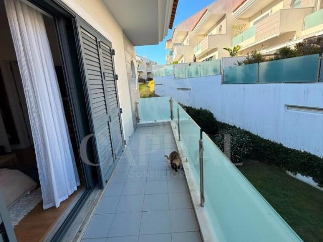 Moradia T3+1 em condominio privado no Monte Estoril