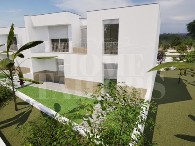 Moradia T3+1 Igreja a Nova