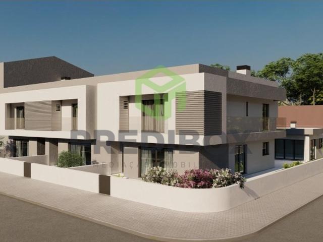 Moradia T3+1 Moderna com Suite, Jardim e Churrasqueira em Ílhavo