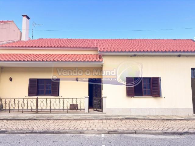 Moradia T3+1 no Couço COU004