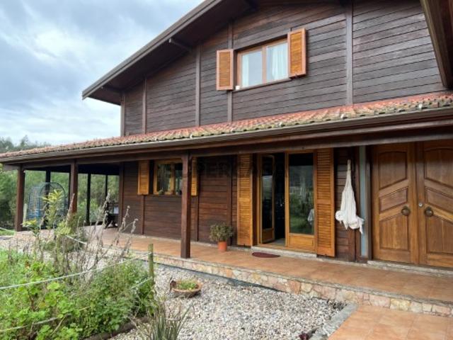 Moradia T3+2 com terreno de 5234m2, Foz do Arelho