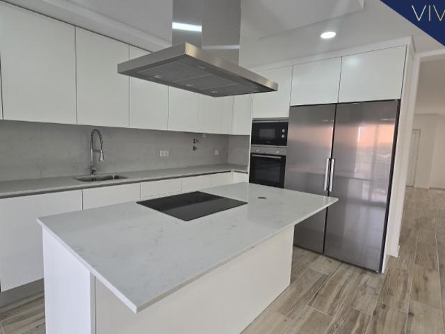 Moradia T3+2 em Orgens Espaço, Conforto e Privacidade!
