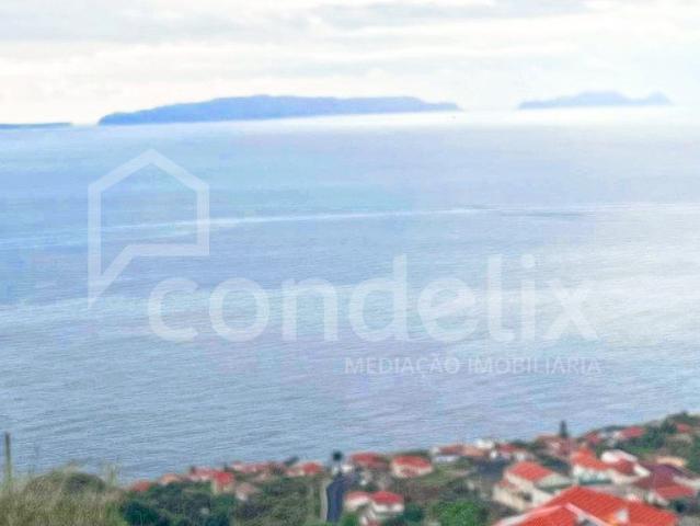 Moradia T3+2 Minutes from Funchal & Airport 145m² Gaula