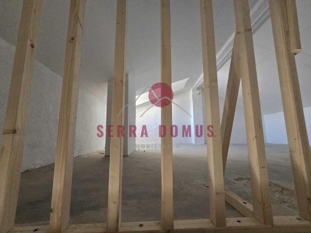 Moradia T3 Mobilada com Terraços no Centro de São João das Lampas