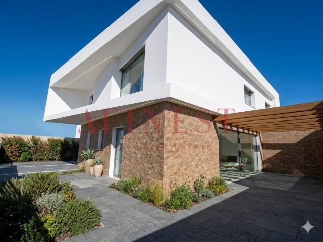 Moradia T3 moderna com piscina em Fernão Ferro 146m² Fernão Ferro