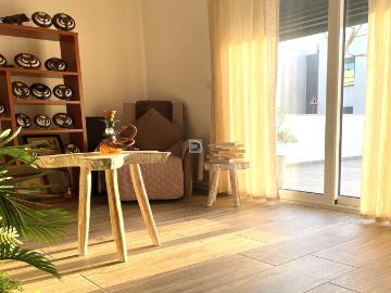 Moradia T3 moderna com quintal e garagem – Bairro Almeirim, Évora