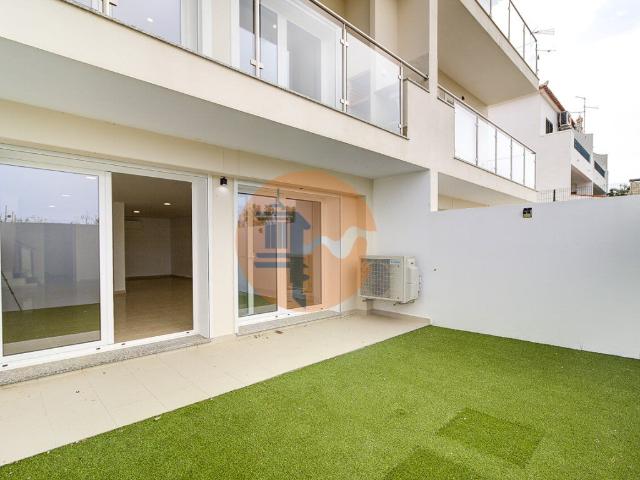 Moradia T3 moderna e luminosa, nova a estrear, localizada em. 127m² Altura