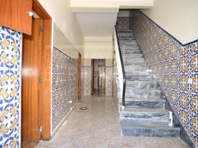 Moradia T3 na Baixa de Olhão