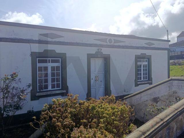 Moradia T3 na freguesia da Vila Nova