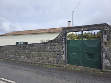 Vila de Capelas, Açores, Portugal - Lareira