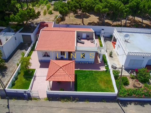 Moradia T3 no Campo de Baixo – A poucos minutos da praia