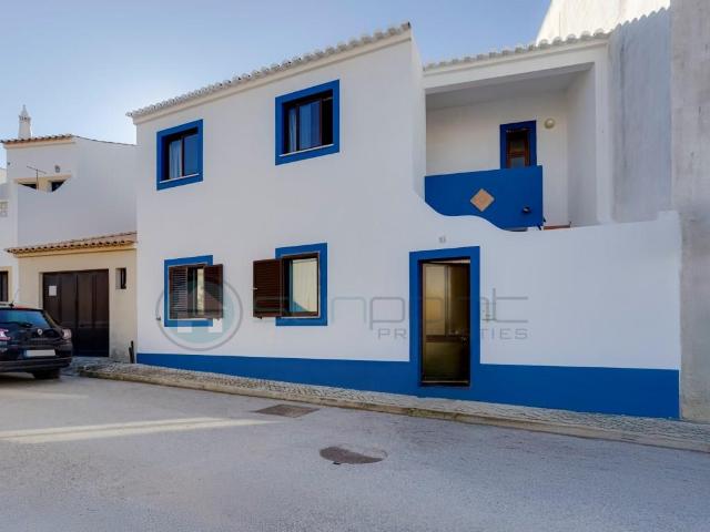 Moradia T3 no centro da Vila do Bispo 111m² Vila do Bispo e Raposeira