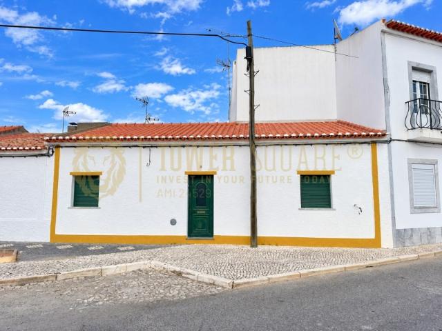 Moradia T3 no centro de Pias