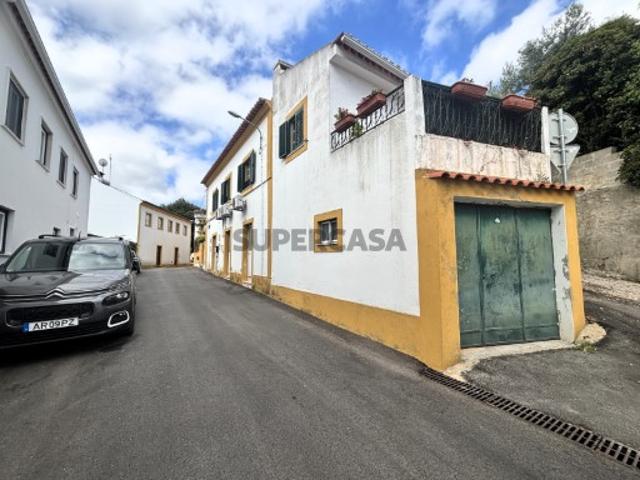 Moradia T3, no centro do Sardoal