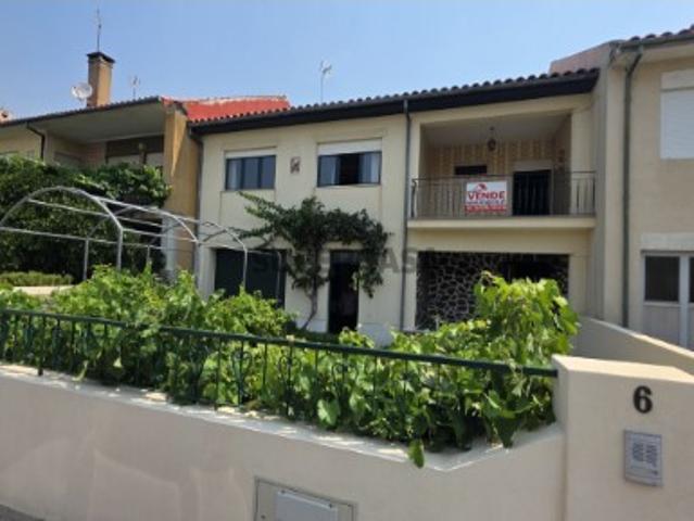 Moradia T3 no coração de Macedo de Cavaleiros Espaço, conforto e uma localização privilegiada!