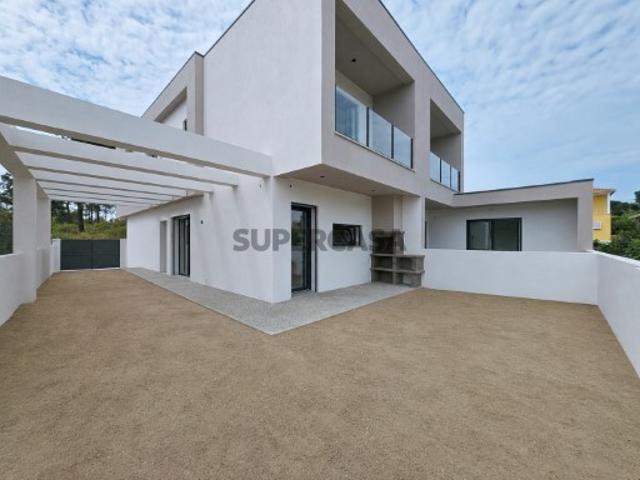 Moradia T3 Nova com Espaço Exterior | Pinhal do General