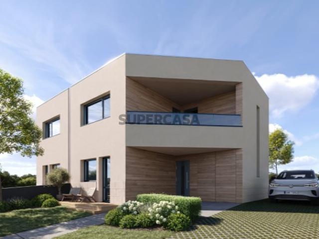 Moradia T3 Bombarral | Urbanização Villas do Sol | Piscina | Nova Construção