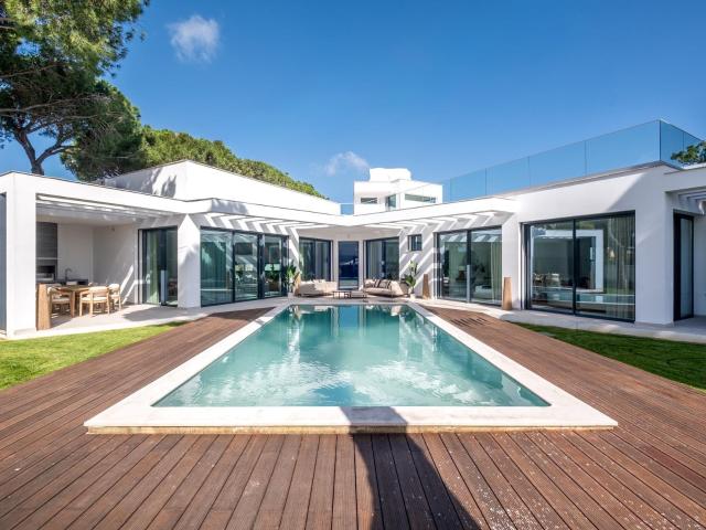 Moradia Moderna no Coração de Vilamoura 250m² Quarteira