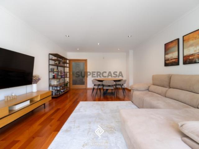 Moradia T3 a 200 metros da Praia da Granja | Condomínio Privado
